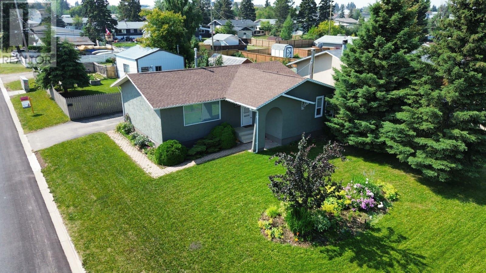9803 113 Avenue  Fort St. John BC V1J 4P7 photo