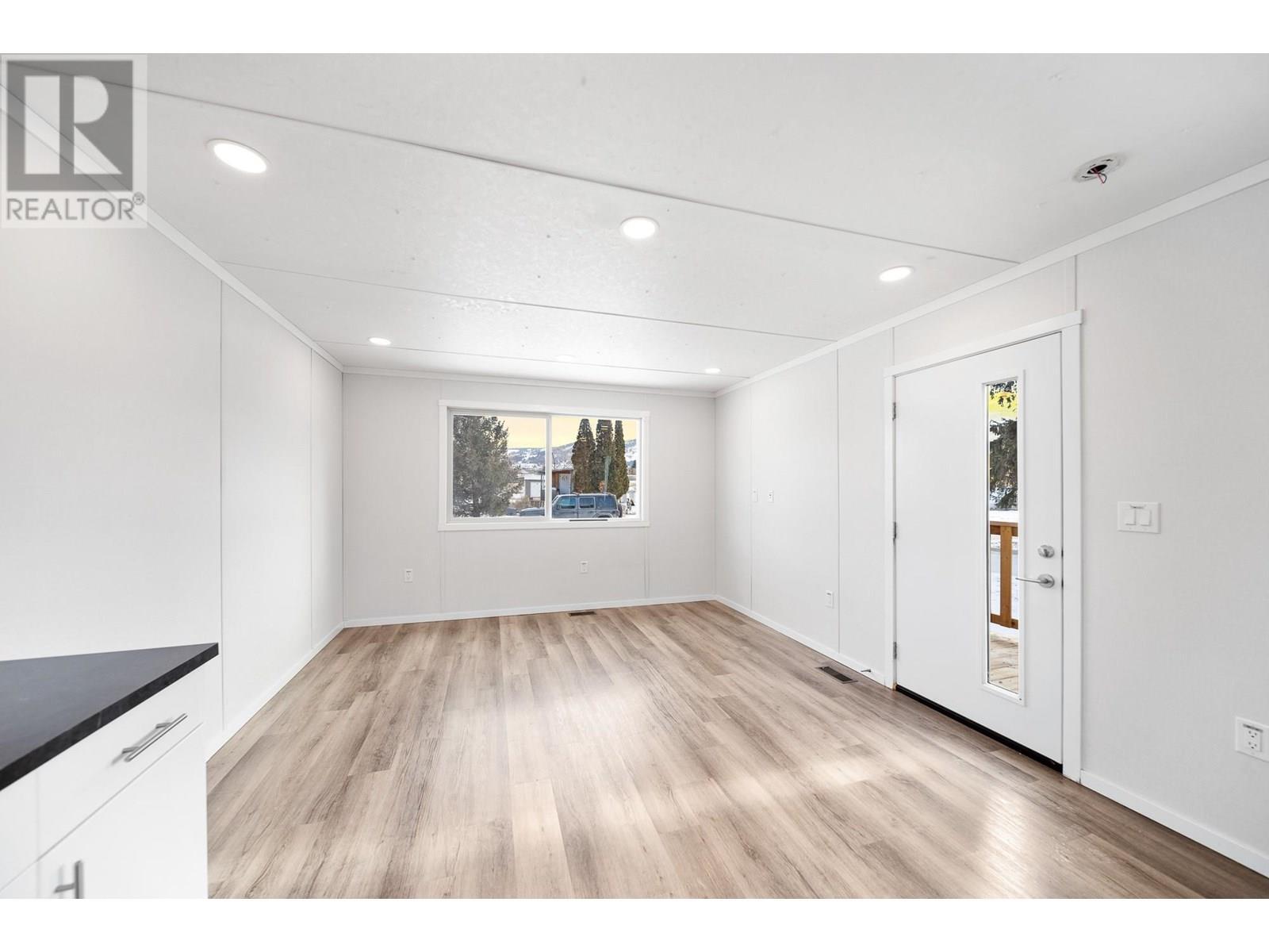 Property Photo:  2776 Clapperton Avenue 74  BC V1K 1G5 