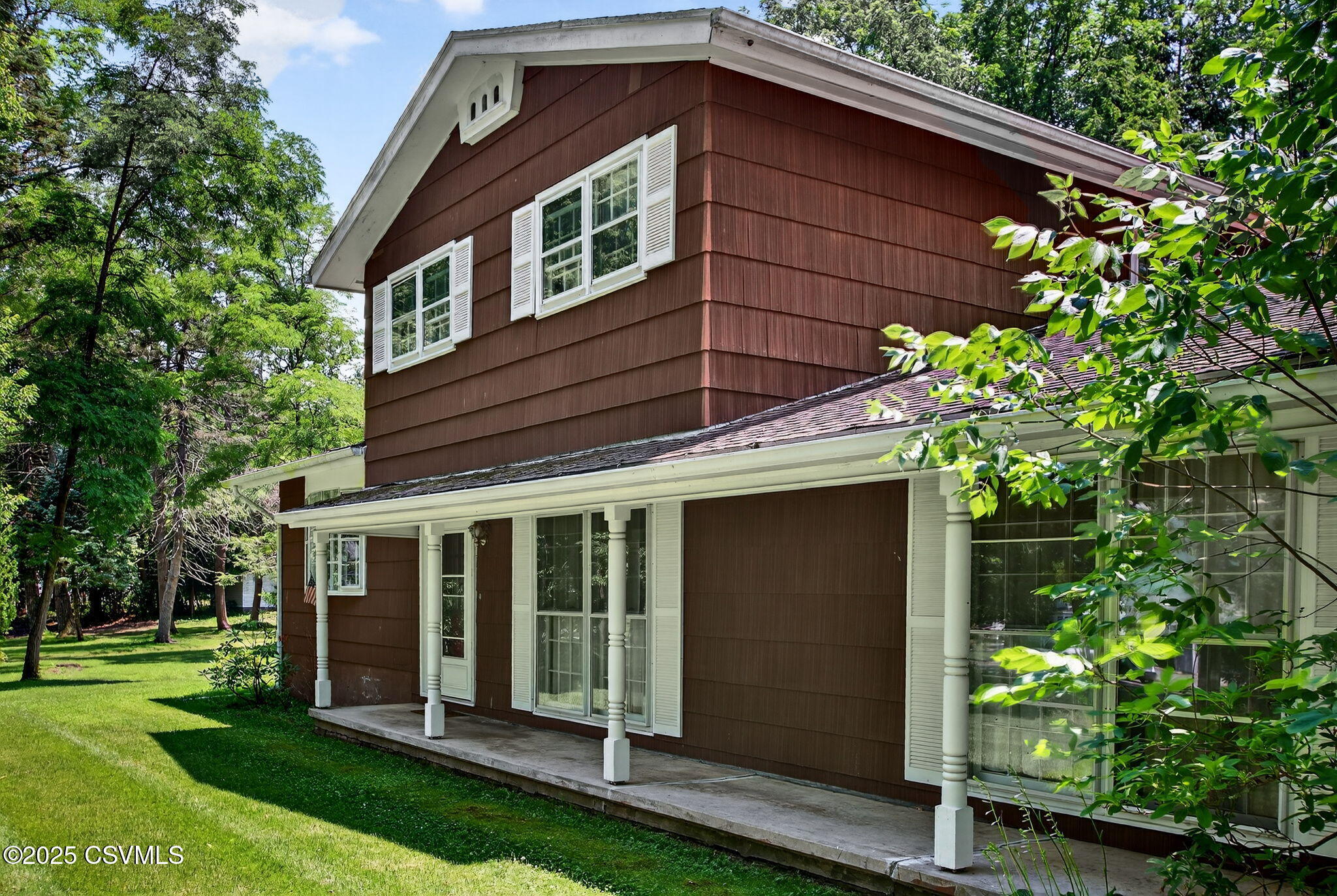 Property Photo: 725 Avenue E PA 17821