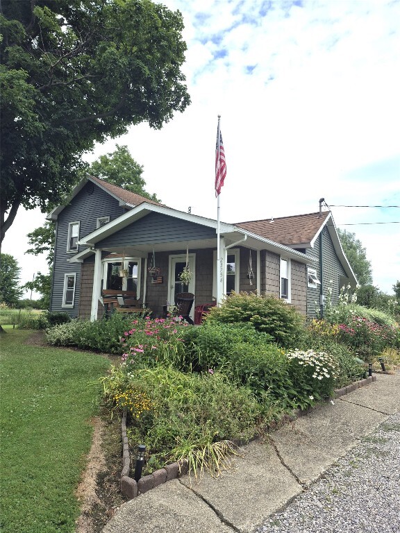 Property Photo: 23754 S Beaver Road PA 16435