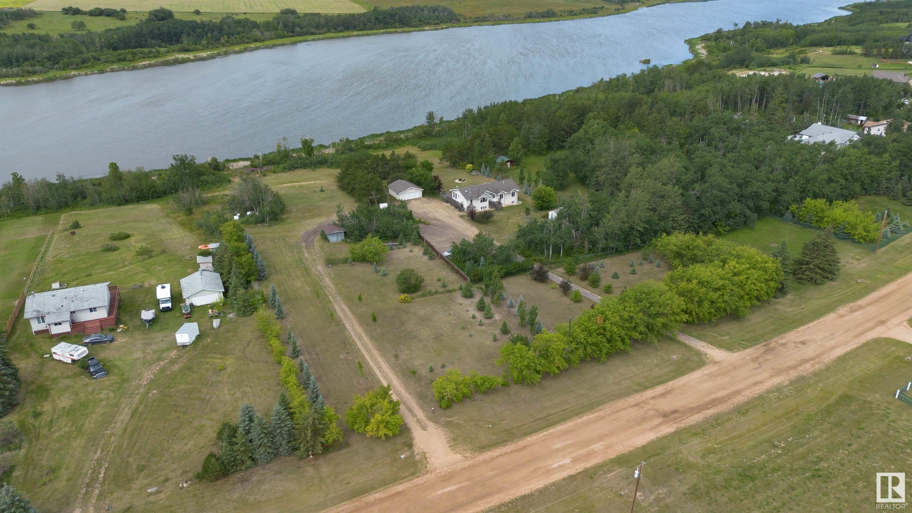 Property Photo: 23329 Sh 651 32 AB T0A 1N6