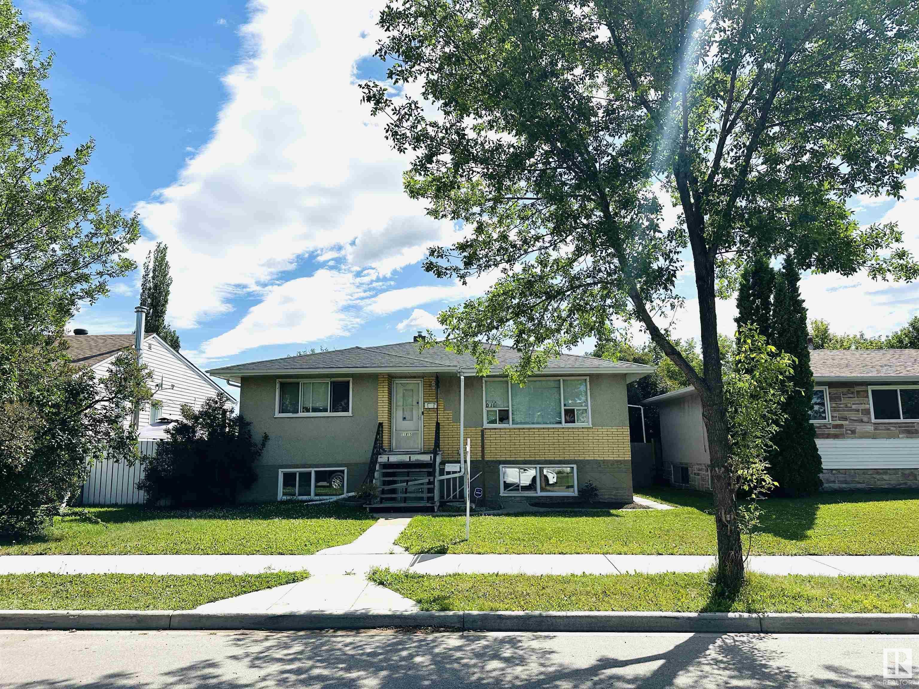 11815 122 Street NW  Edmonton AB T5L 0C3 photo