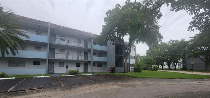 8321 Sands Point Blvd 209  Fort Lauderdale FL 33321 photo