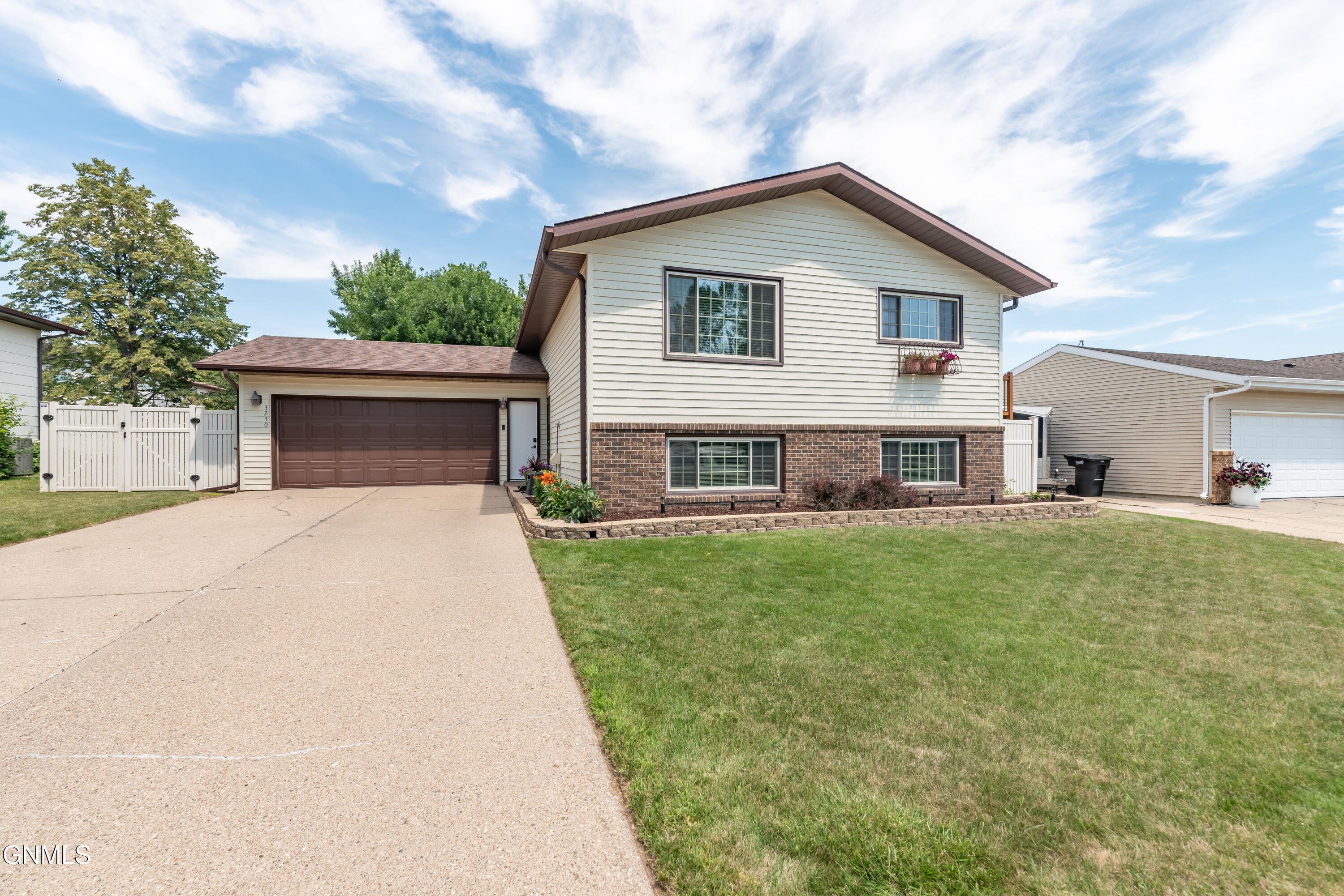 3230 E Avenue C  Bismarck ND 58501 photo