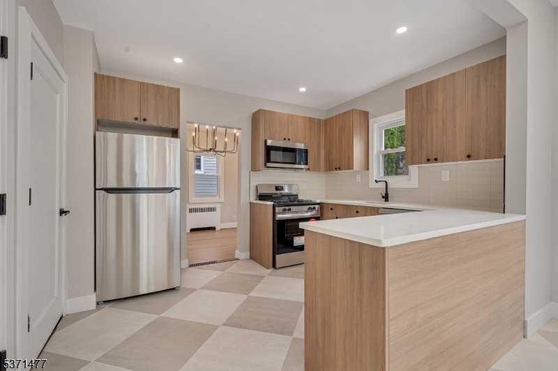 Property Photo: 1535 Leslie St NJ 07205