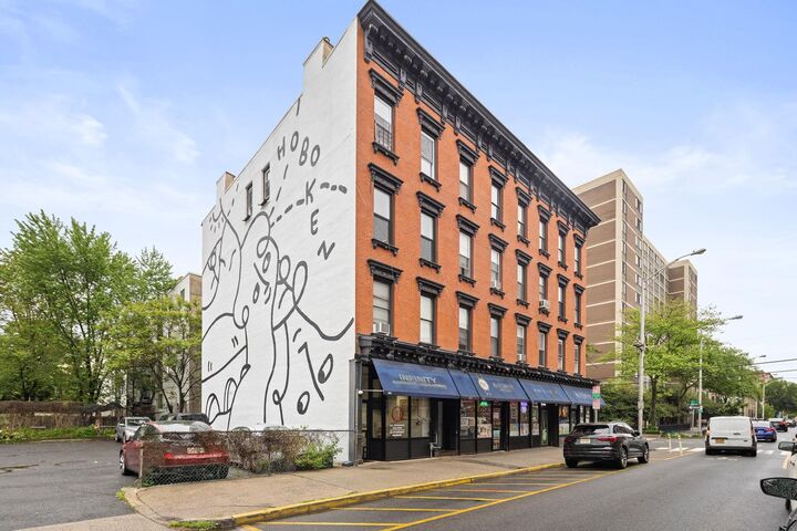 Property Photo:  452 1st St 2  NJ 07030 