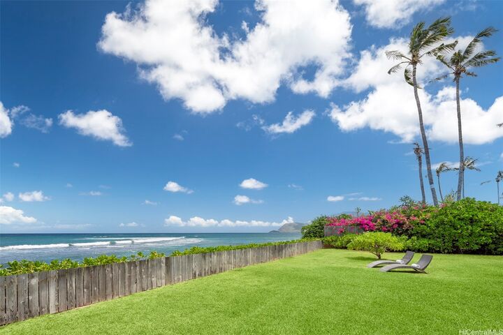 Property Photo:  87-835 Farrington Highway  HI 96792 