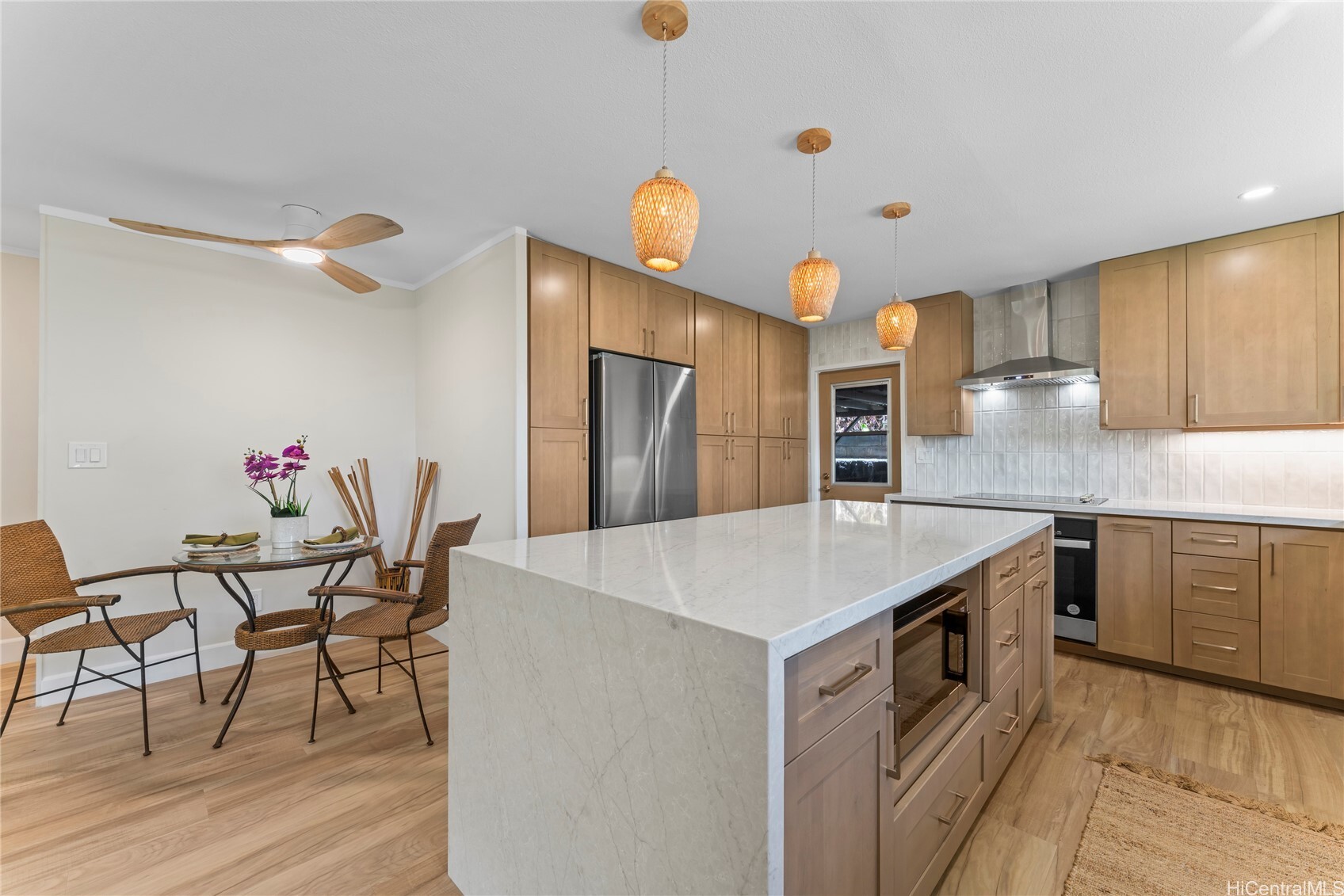 2265 Waiomao Road  Honolulu HI 96816 photo