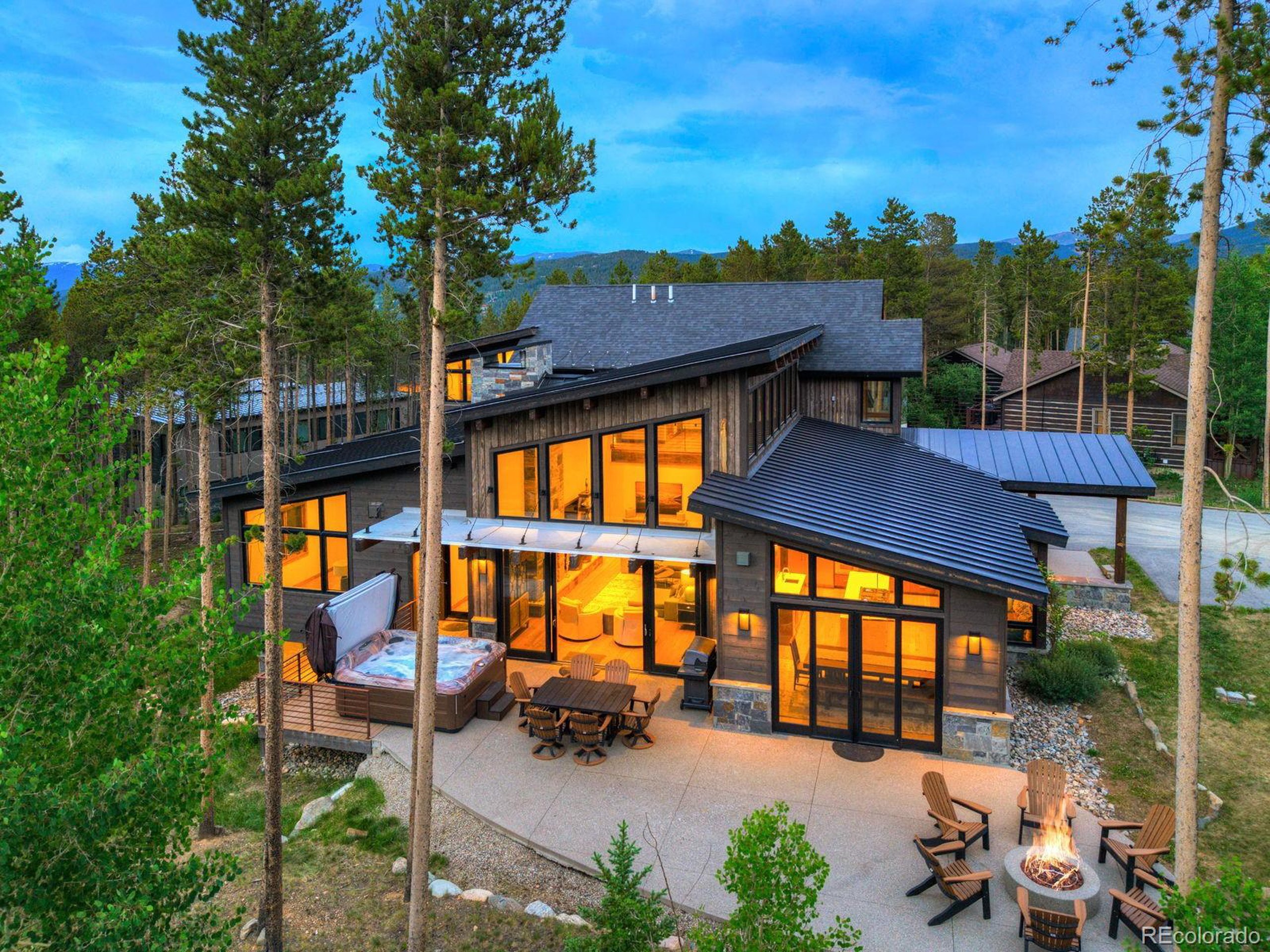 Property Photo: 141 Sawmill Run Dr CO 80424