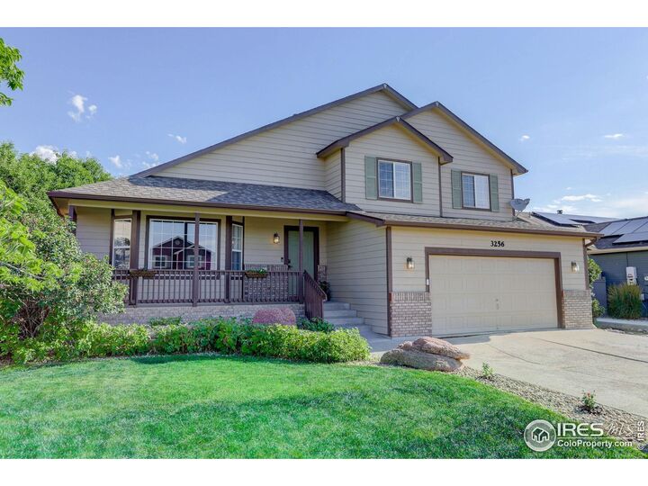 Property Photo:  3256 Thundering Herd Way  CO 80549 