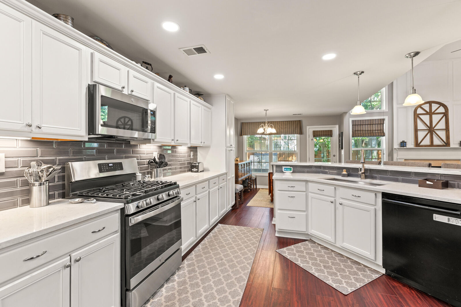 Property Photo:  617 Hopewell Park  KY 40511