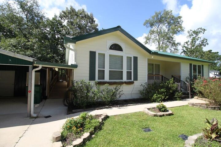 Property Photo:  193 Fairview Drive  TX 75941 