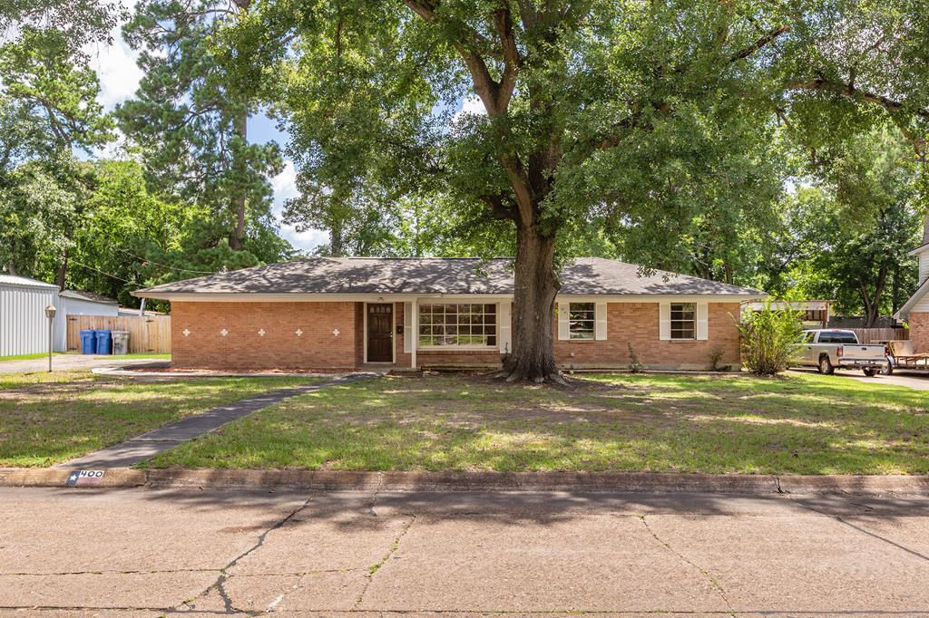 400 Cunningham Drive  Lufkin TX 75901 photo