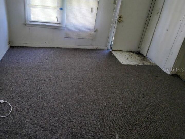 Property Photo:  1102 W 13th Street  FL 33805 