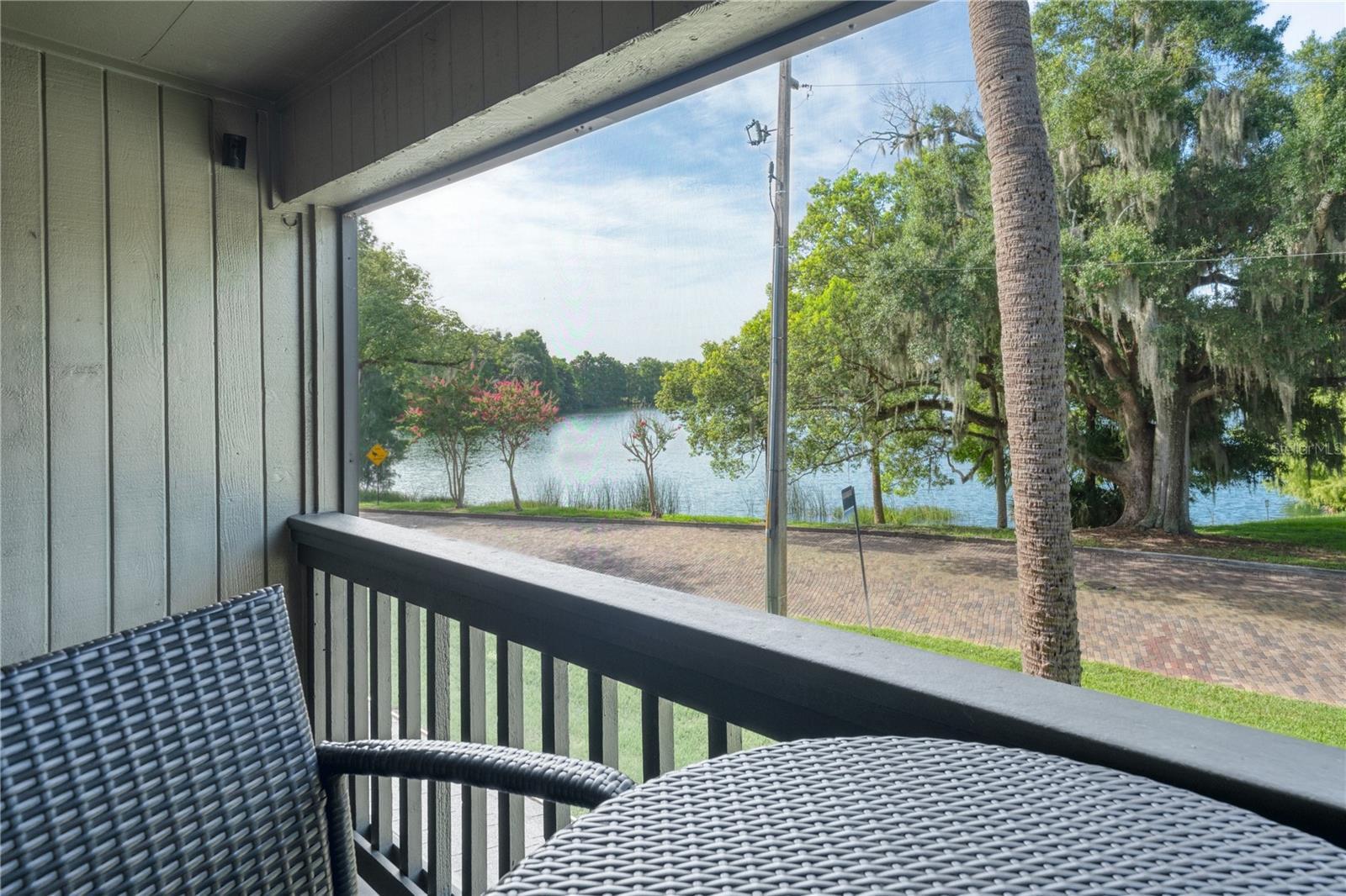 Property Photo: 568 S Osceola Avenue 15 FL 32801