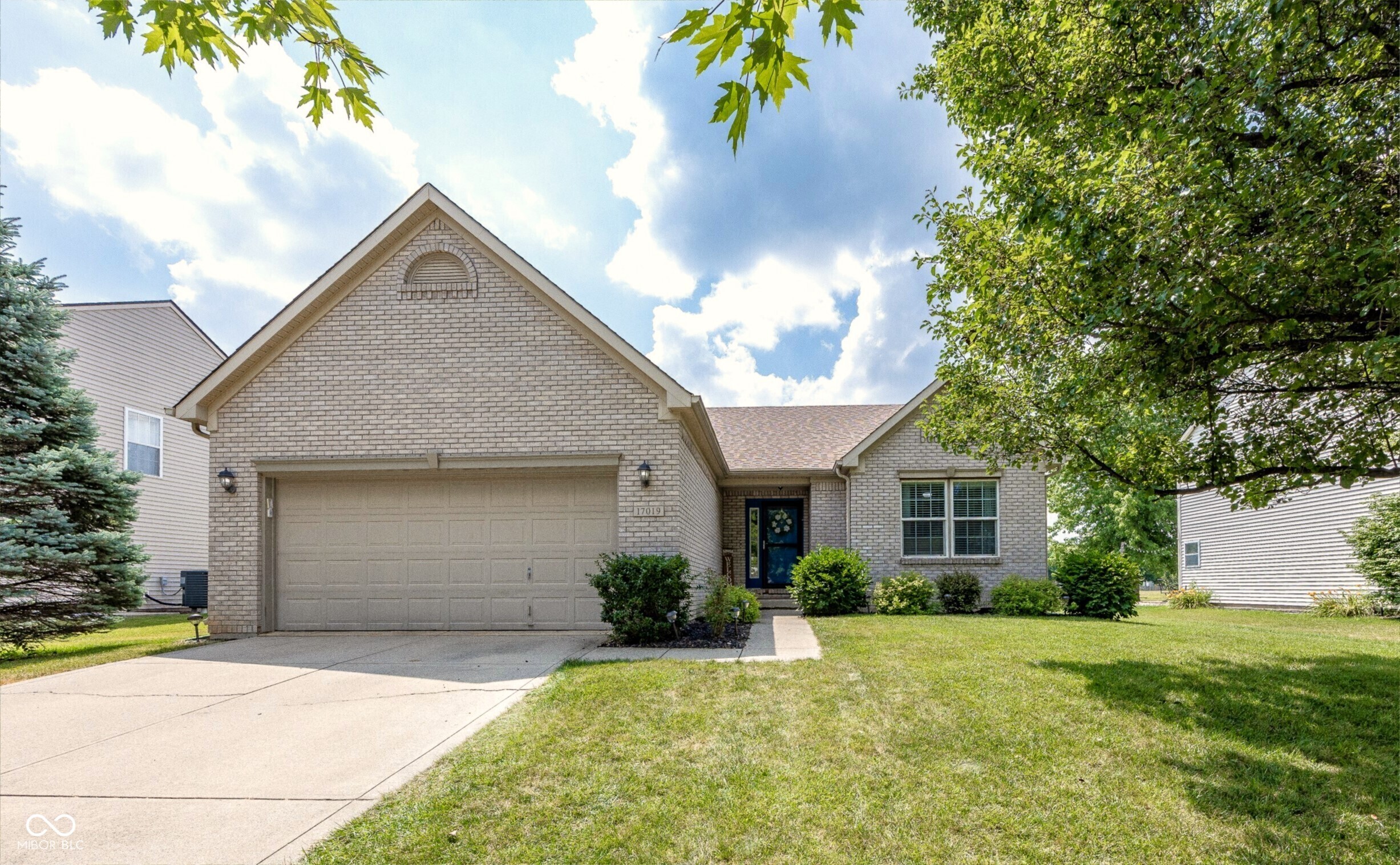 17019 Flinchum Way E  Noblesville IN 46062 photo