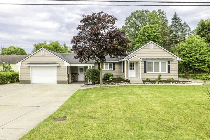 1830 Leland Road  Kimball MI 48074 photo