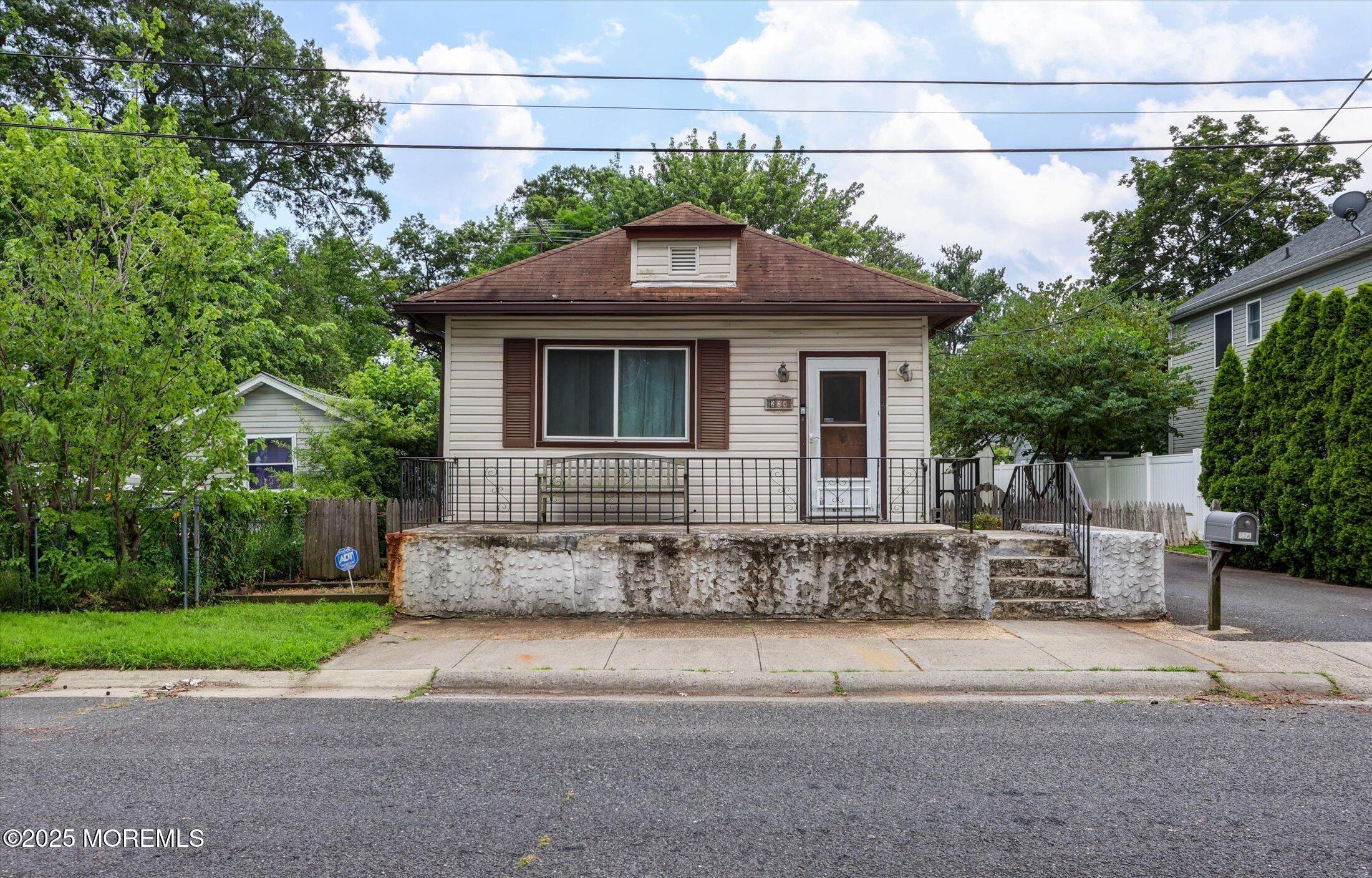 Property Photo:  224 Walling Place  NJ 07748 