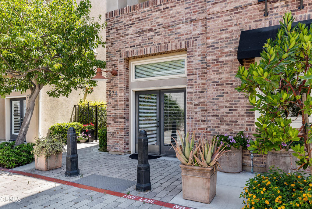 Property Photo: 274 S Prospect Avenue CA 92780