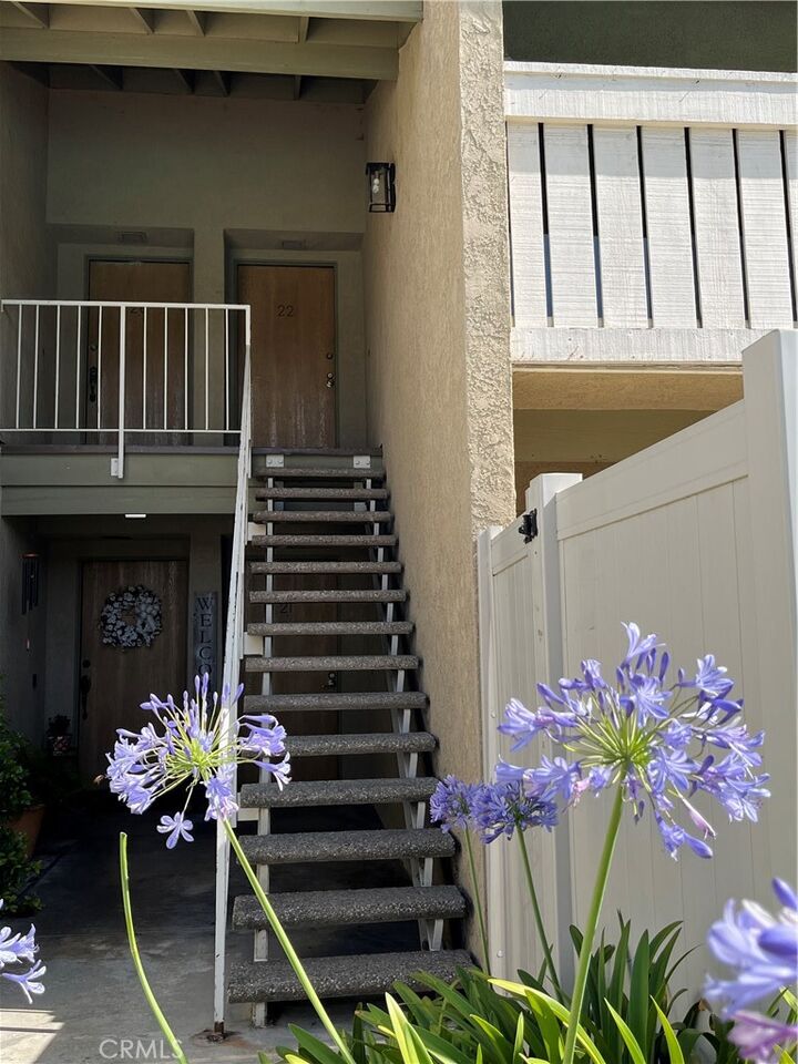 22 Country Mile Road  Pomona CA 91766 photo