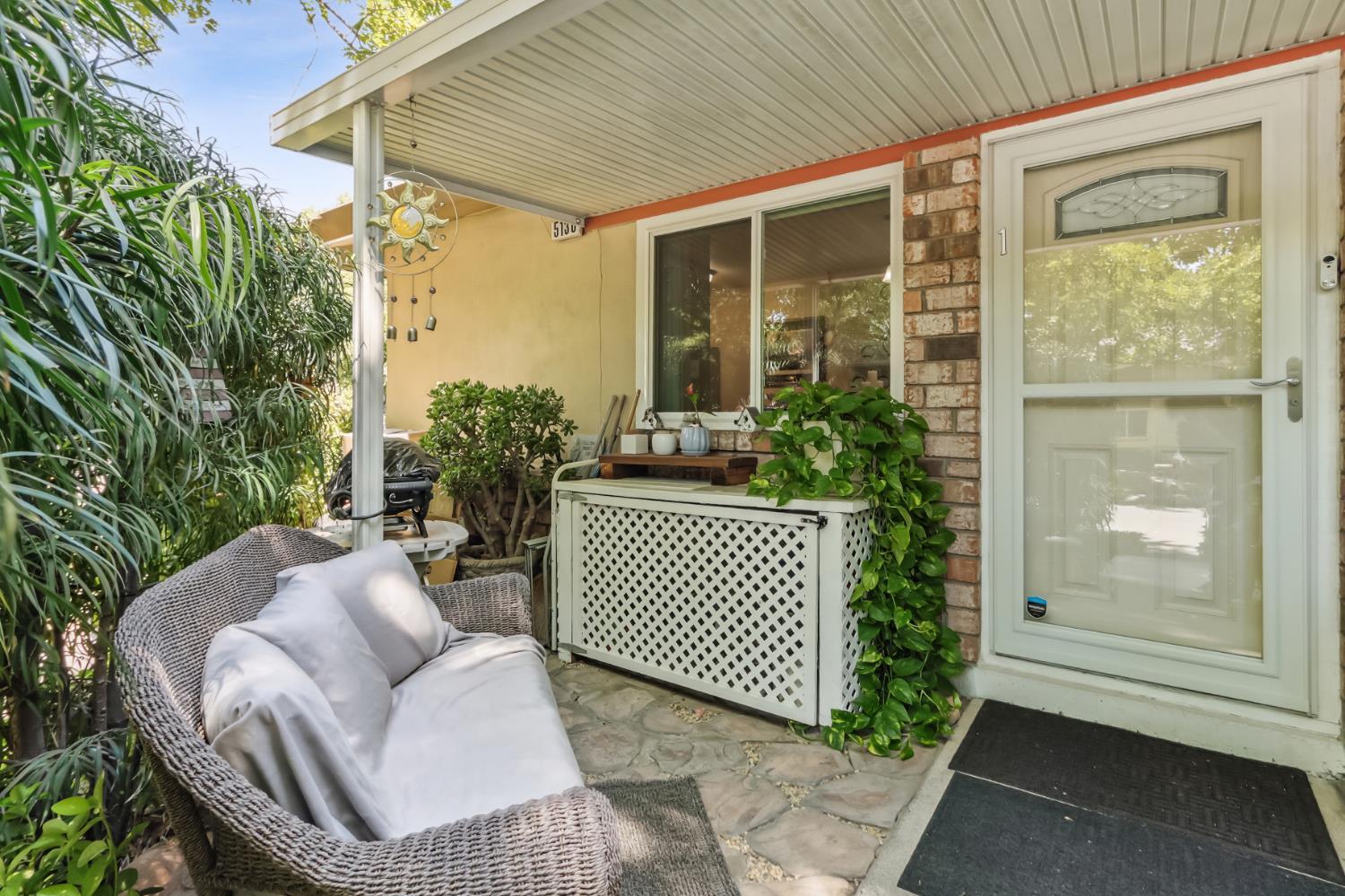 Property Photo: 5136 Connecticut Drive 1 CA 95841