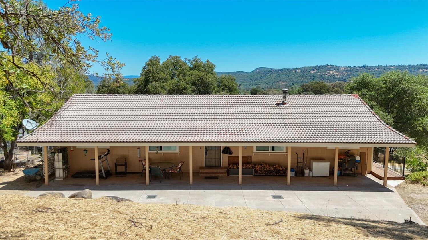 Property Photo: 19119 John Born Road CA 95946