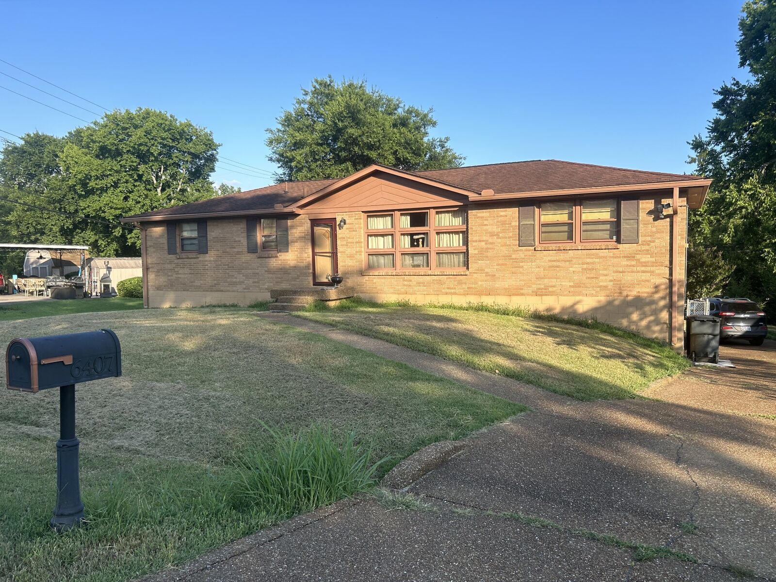 Property Photo:  6407 Ranchero Dr  TN 37209 