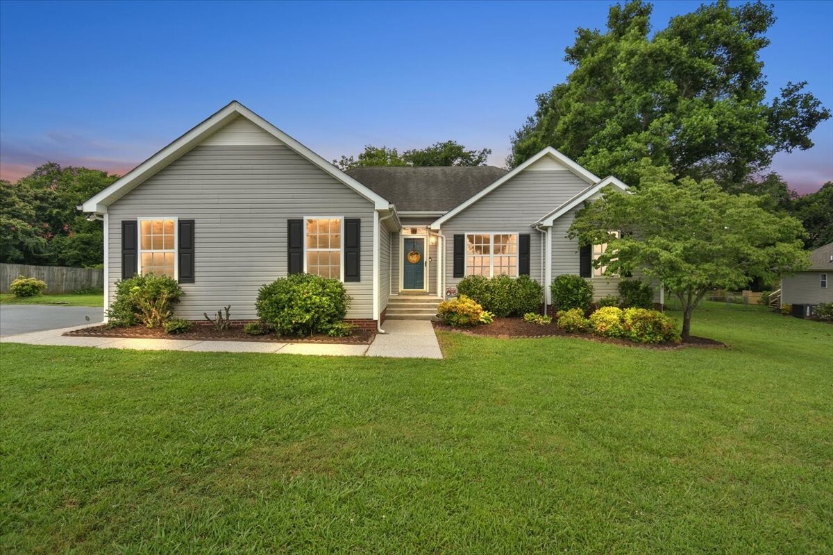 1627 Jarratt Dr  Rockvale TN 37153 photo