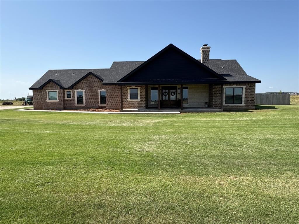 Property Photo:  711 County Road 621 Road  TX 79562 