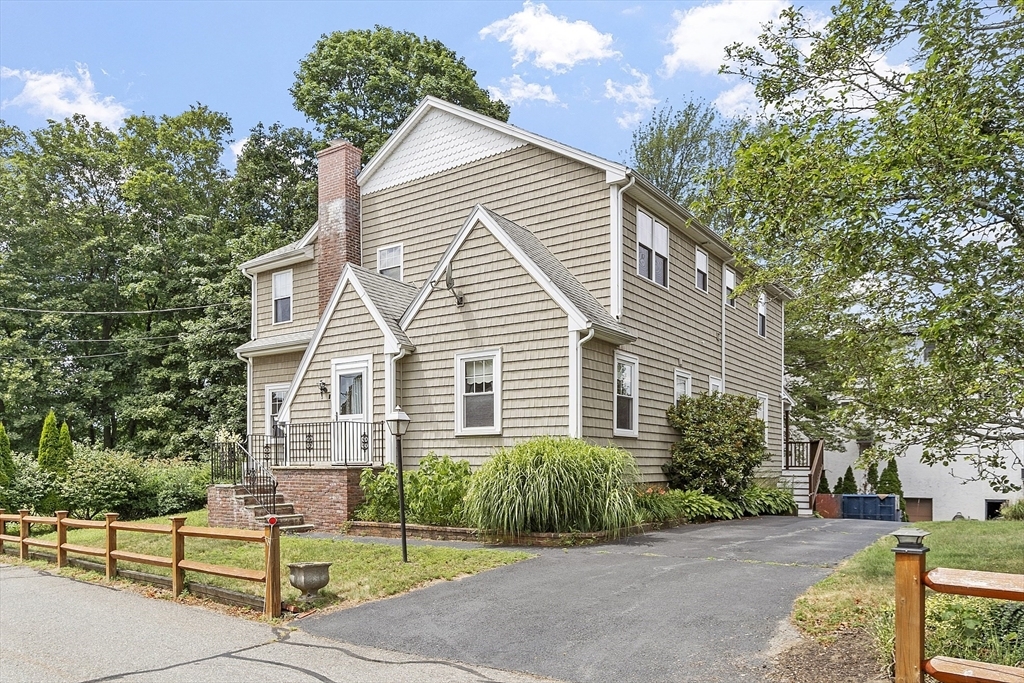 Property Photo: 5 Hoover Ave MA 01915