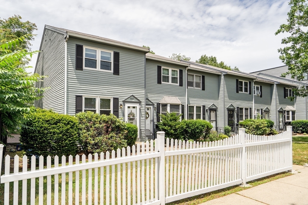 5267 Washington St 5267  Boston MA 02132 photo
