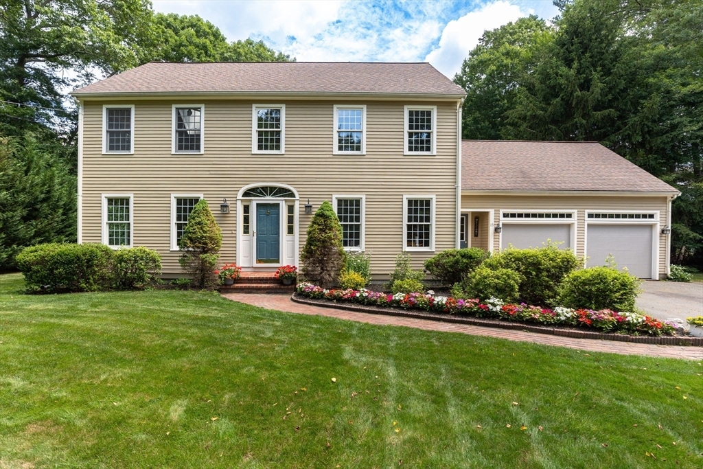 Property Photo:  15 Deerfield Dr  MA 02324 