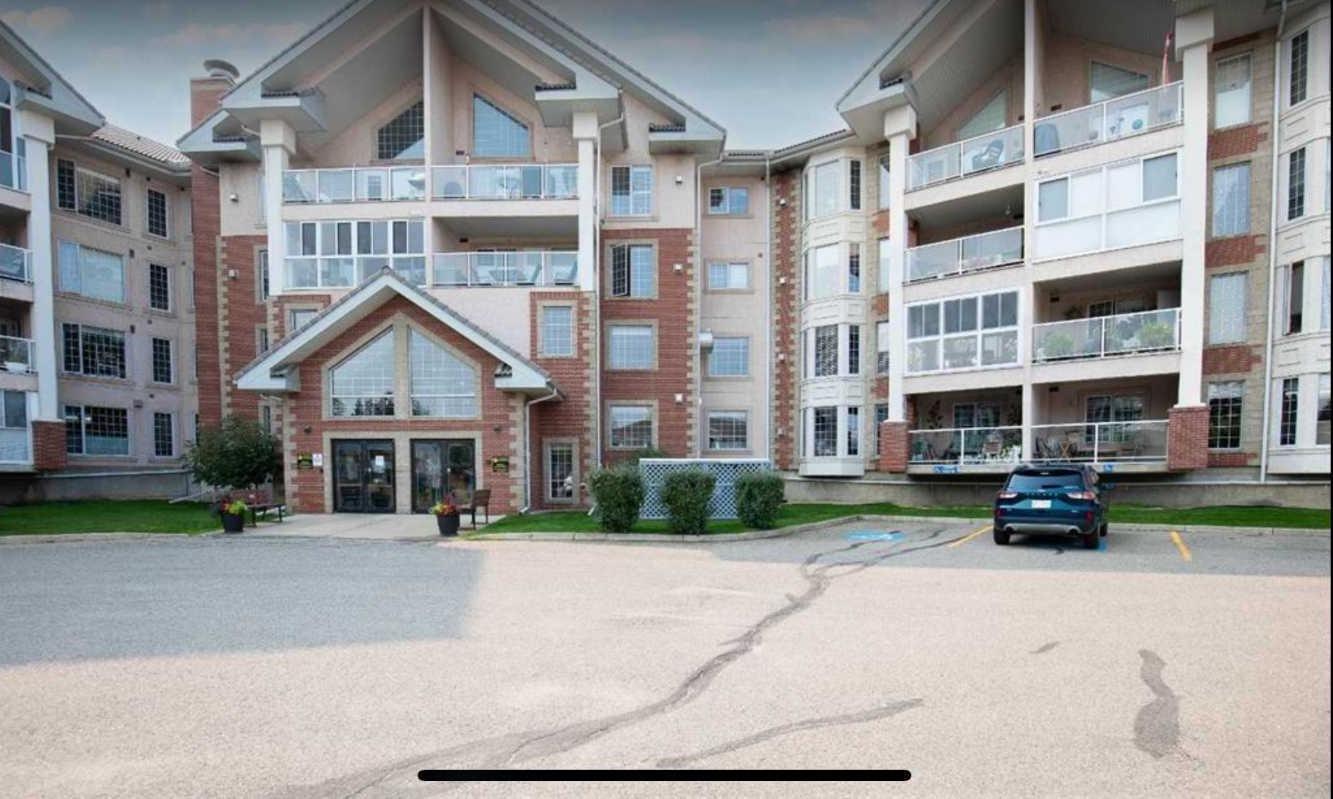 Property Photo: 4805 45 Street 406 AB T4N 7A9
