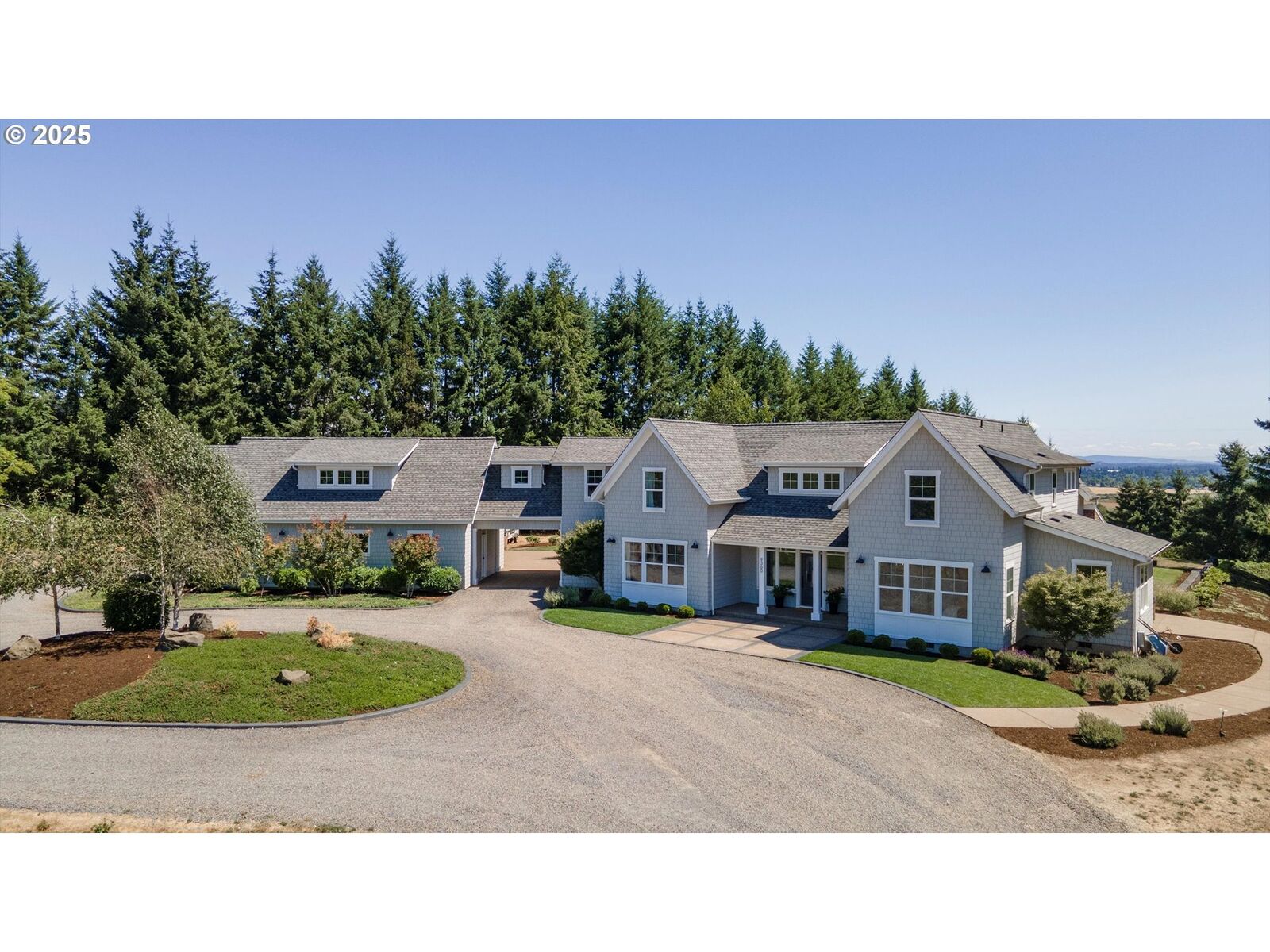 Property Photo: 9360 SW Youngberg Hill Rd OR 97128