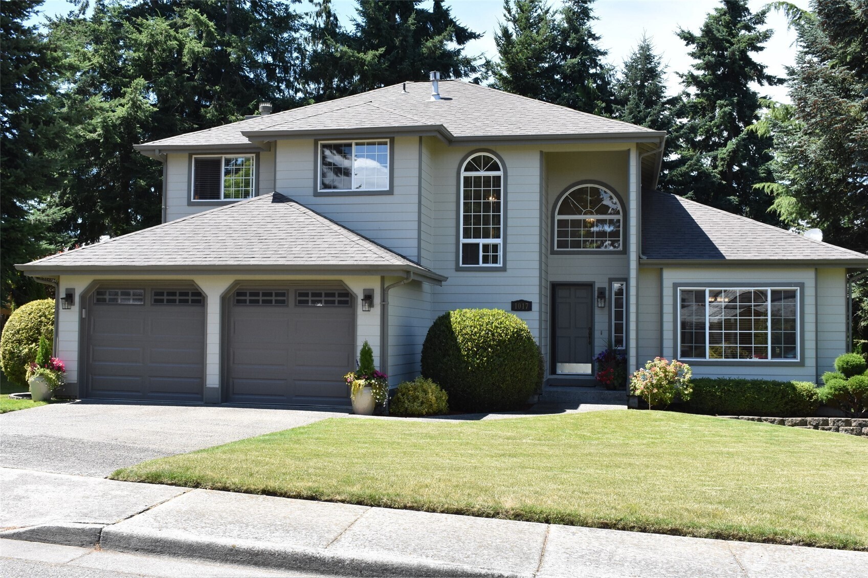 1017  Kelley Ridge Court  Bellingham WA 98229 photo