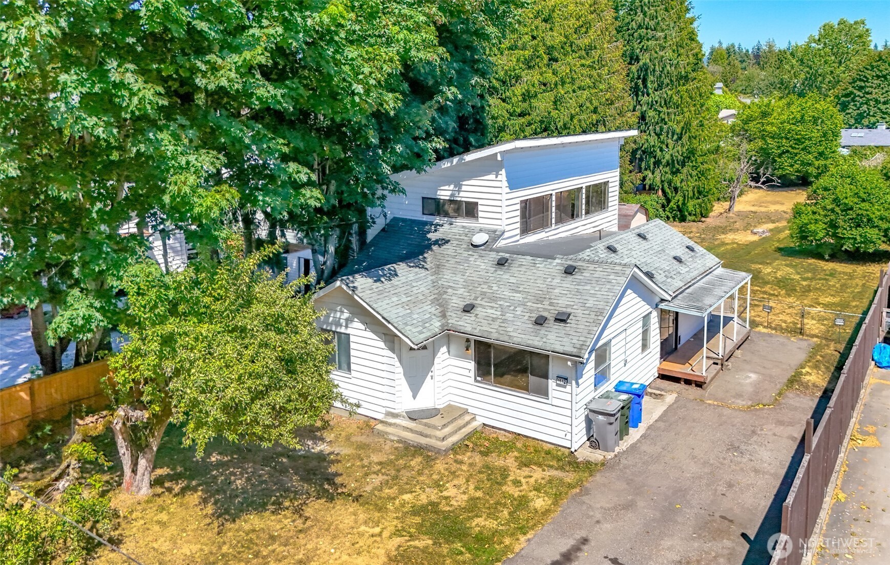 1632  Aberdeen Avenue NE  Renton WA 98056 photo