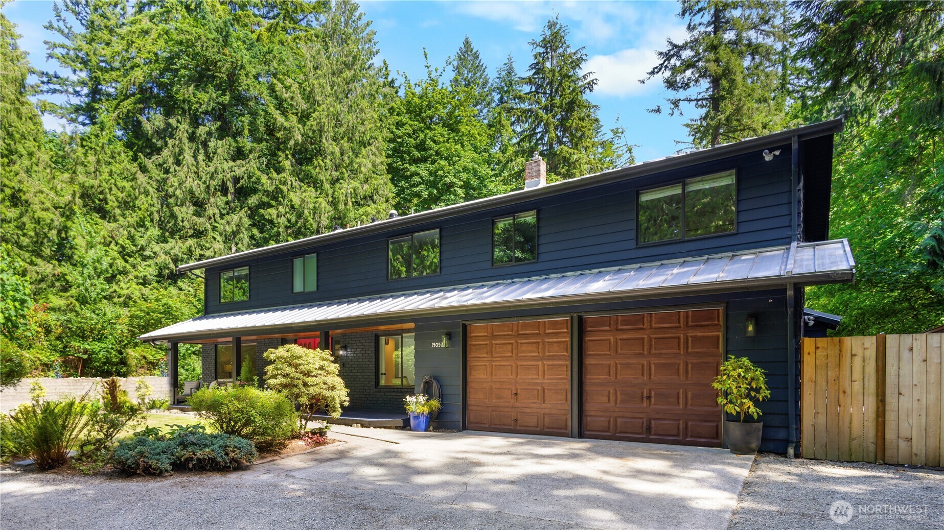 Property Photo: 15052 253rd Avenue SE WA 98027