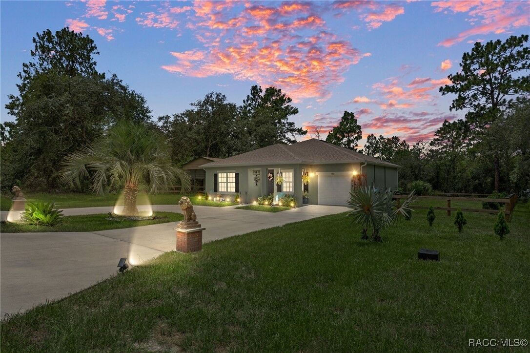Property Photo: 9810 N Angela Drive FL 34433