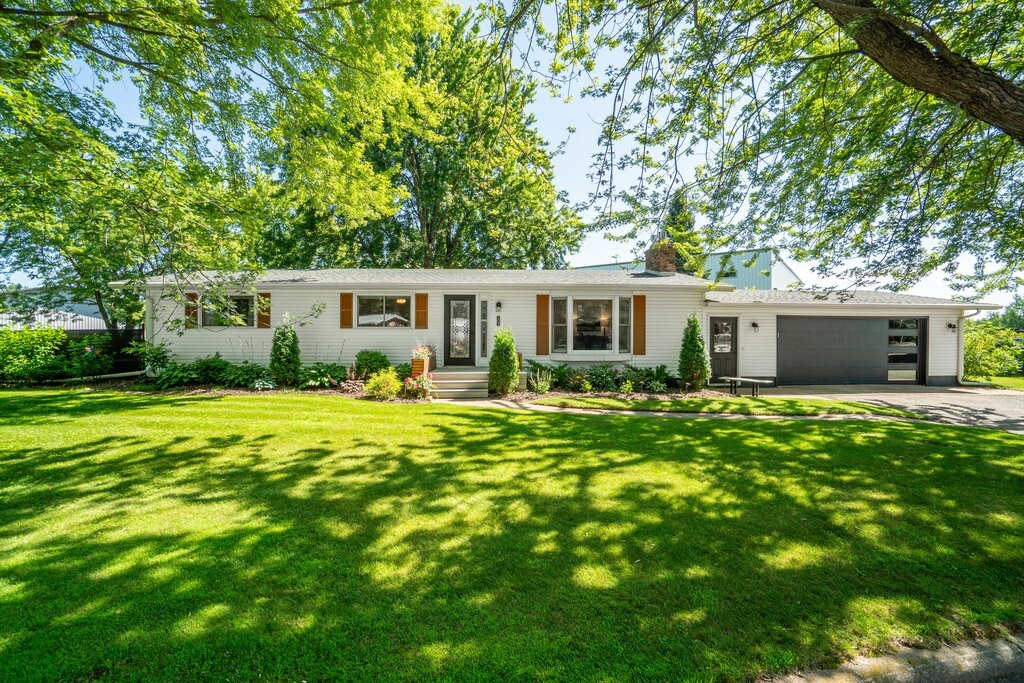 Property Photo: 303 Wall Street WI 54771
