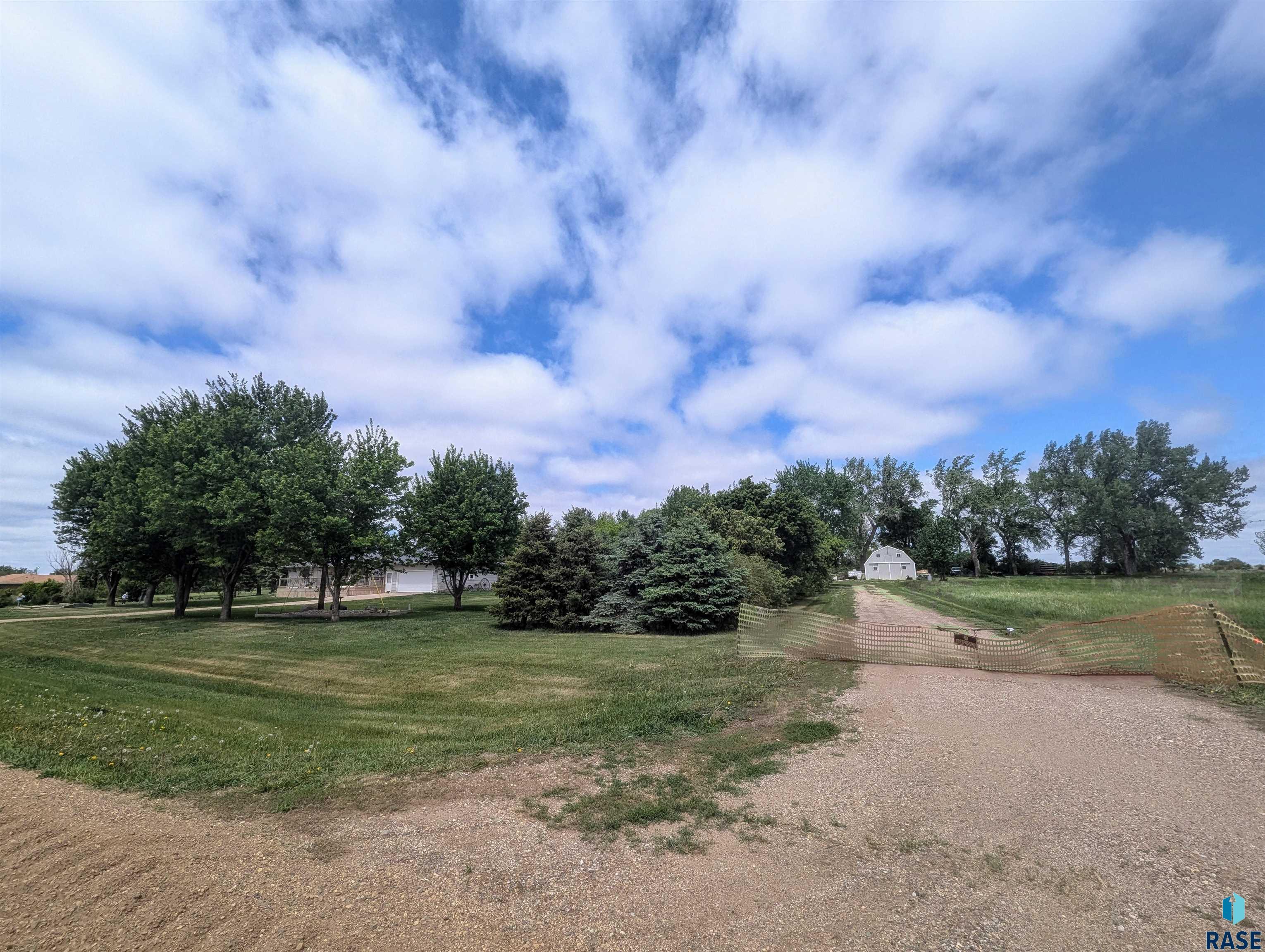 Property Photo: 47924 279th St SD 57013