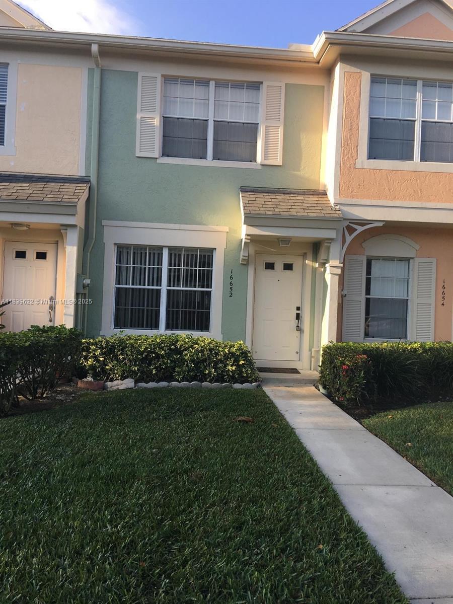 16652 Hemingway Dr  Weston FL 33326 photo