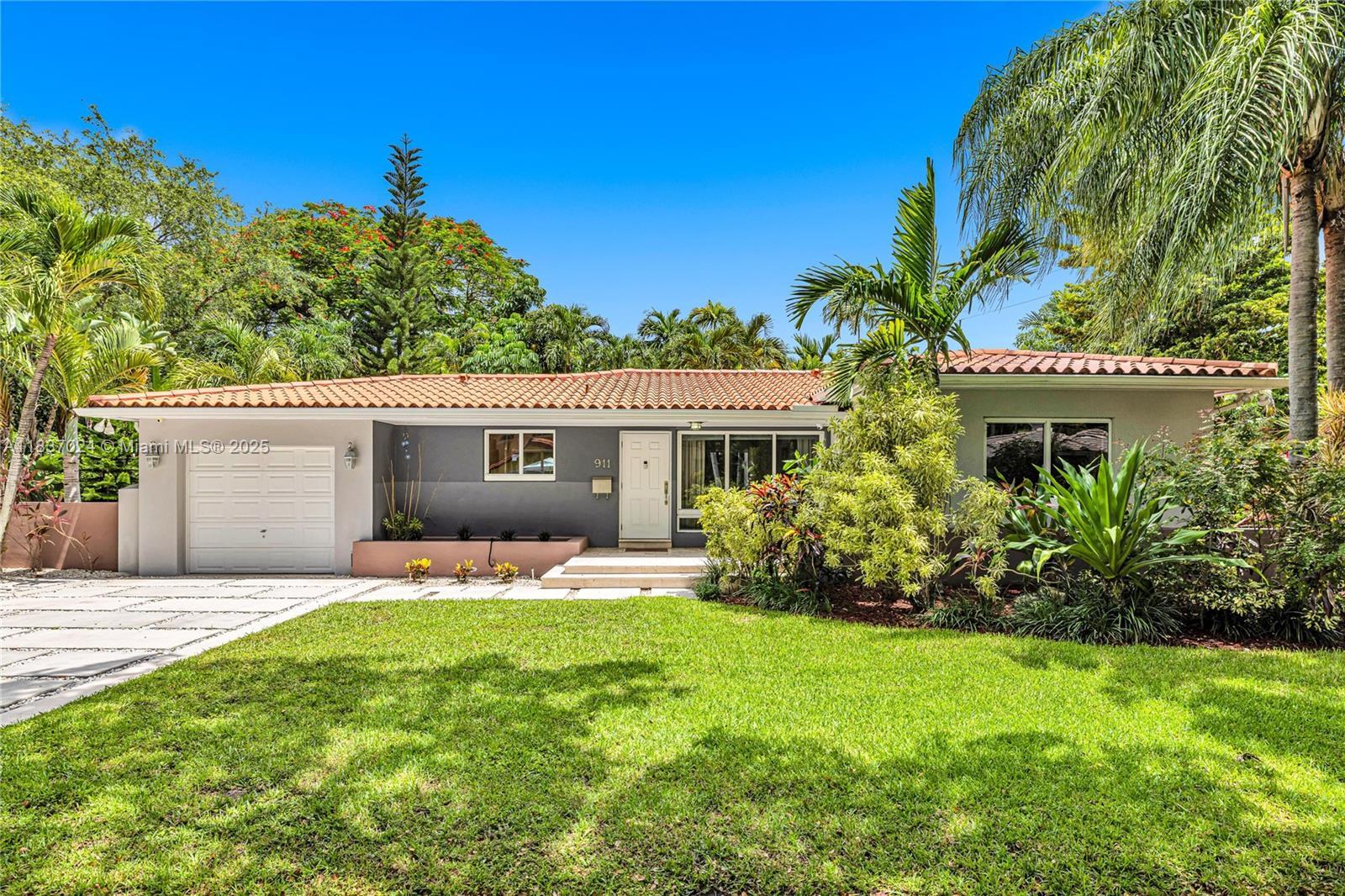 Property Photo: 911 Mariana Ave FL 33134