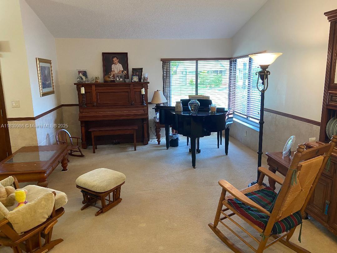 Property Photo:  9220 SW 100th Ave Rd  FL 33176 