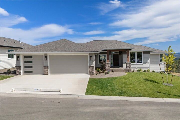16931 E 16th Ln  Spokane Valley WA 99037 photo