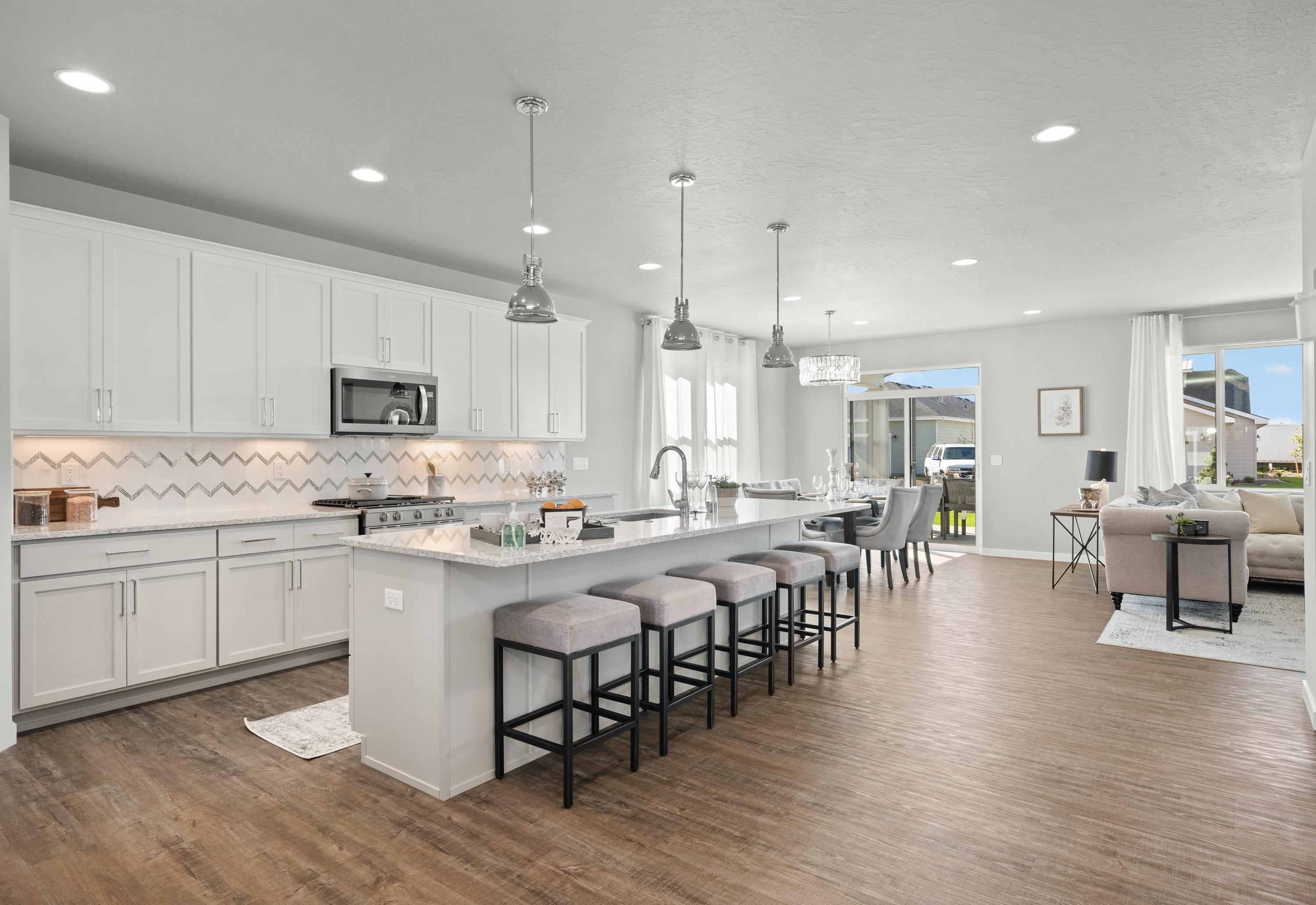 Property Photo:  12279 N Valencia Ave  WA 99208 