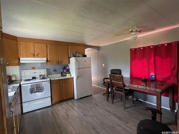 Photo de la propriété:  608 7th Street E  SK S9X 1J4 