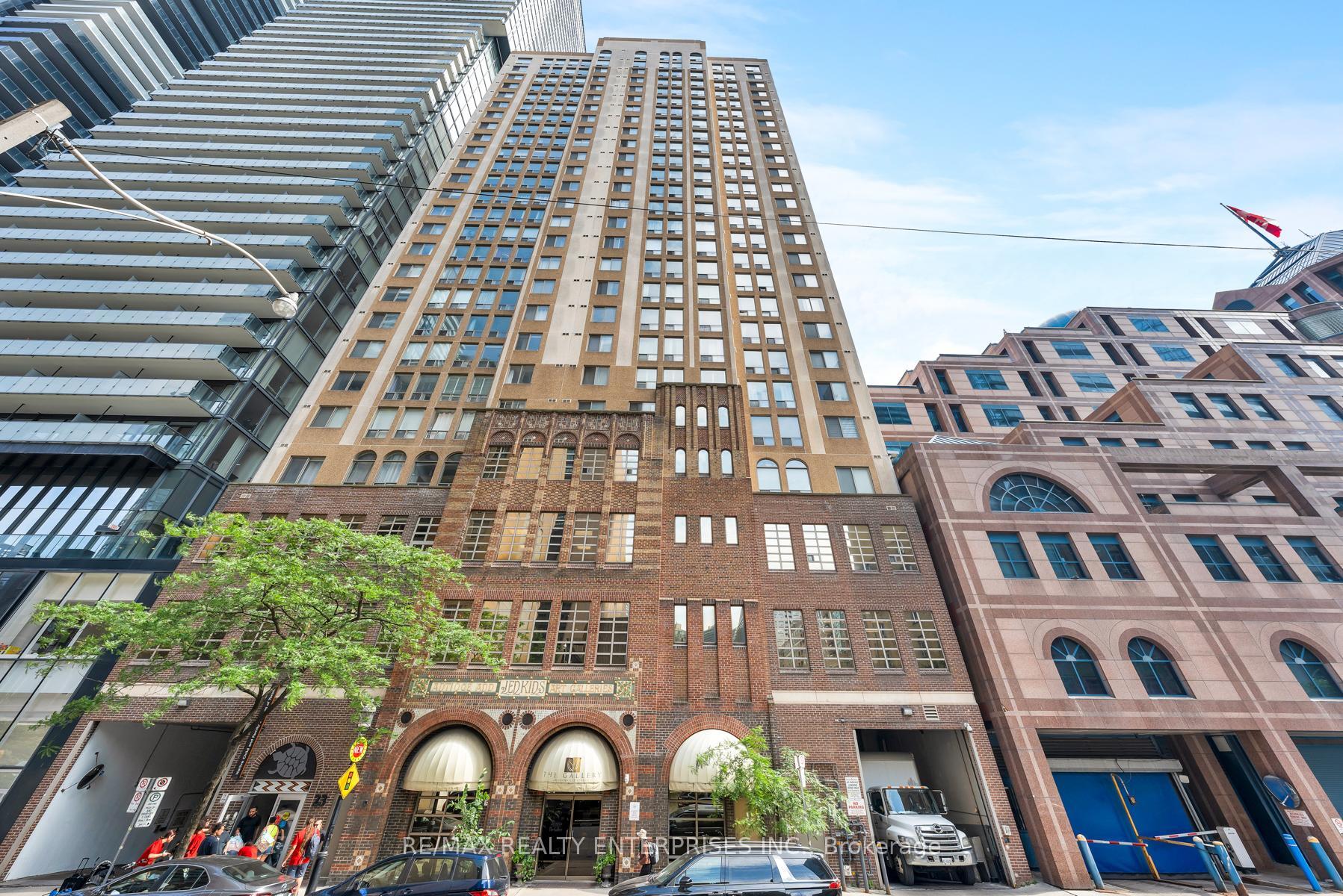 Property Photo: 25 Grenville Street 610 ON M4Y 2X5