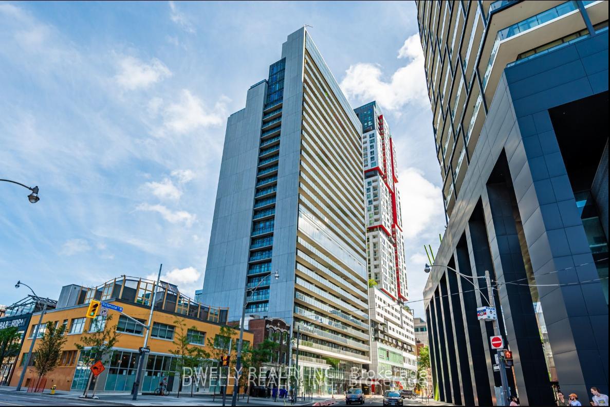 Property Photo:  330 Richmond Street W 2906  ON M5V 0M4 