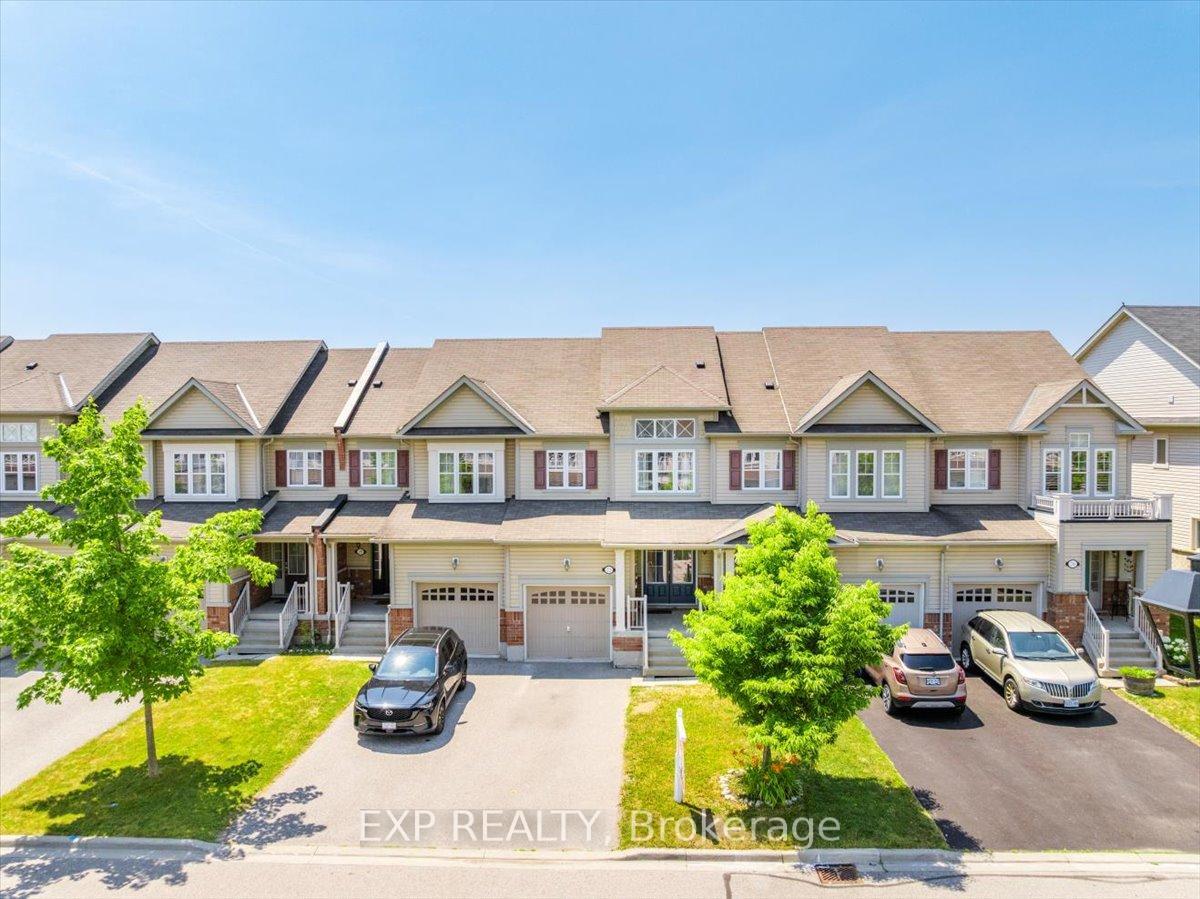 Property Photo: 22 James Govan Drive ON L1N 0J8