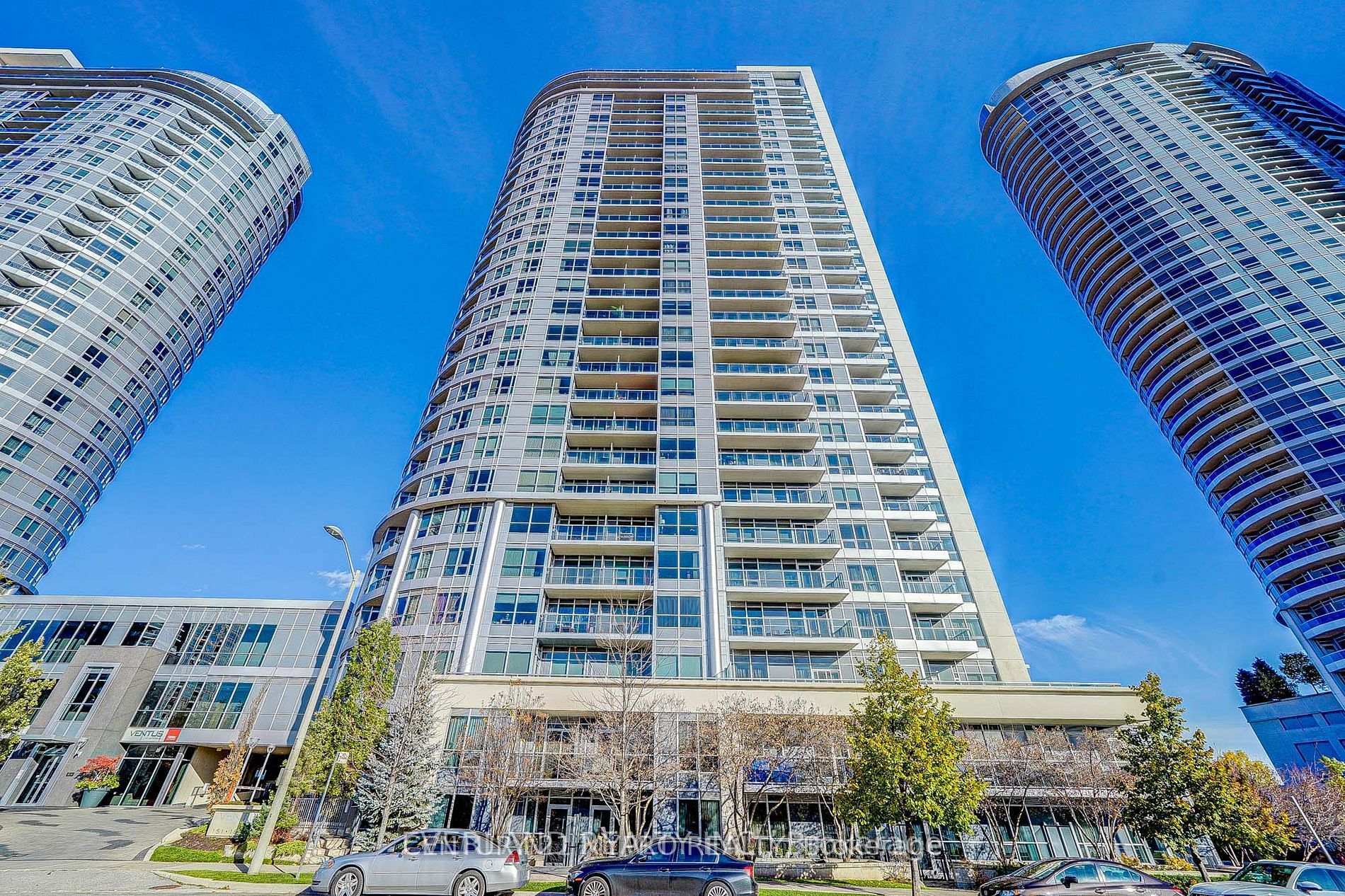 Photo de la propriété: 151 Village Green Square 2506 ON M1S 0K5